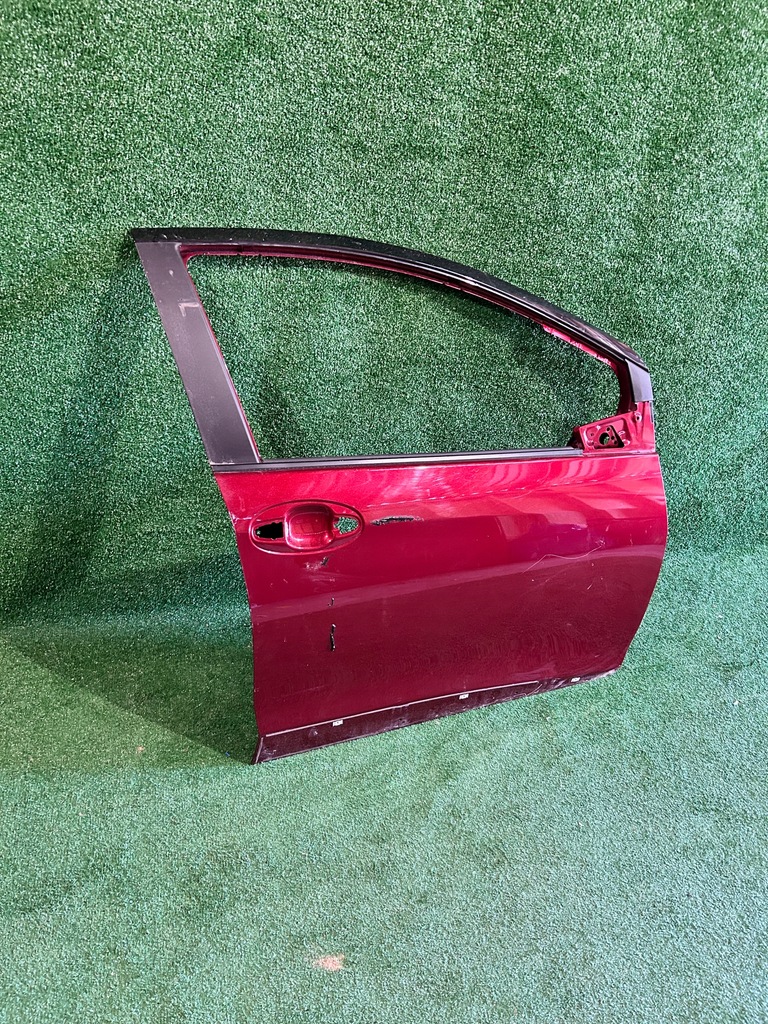 фото №1, Дверь передние правое toyota yaris iii lift