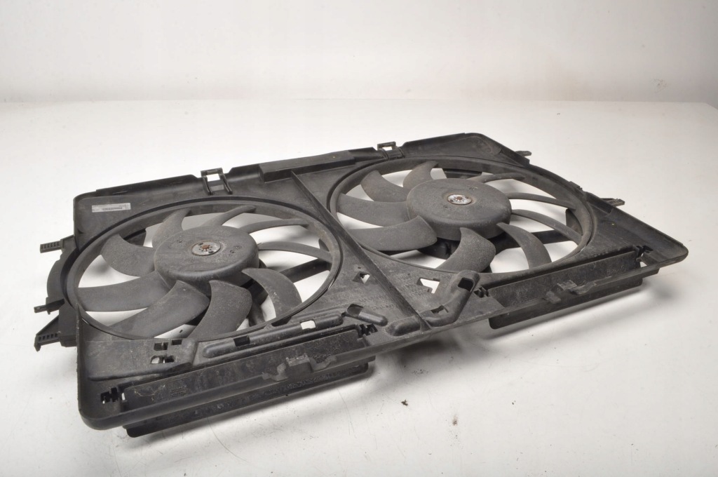 Audi a4 b8 a5 a6 c7 q5 3.0 tdi вентилятор радіатора 8k0121003m автоматична коробка передач Київ