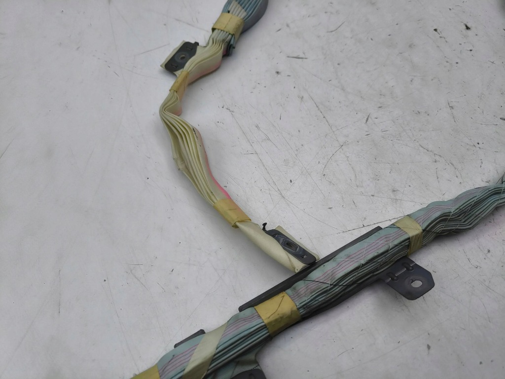 фото №6, Lexus is 220d-250-350 2007 задняя сторона правая шторка безопасности подушка безопасности