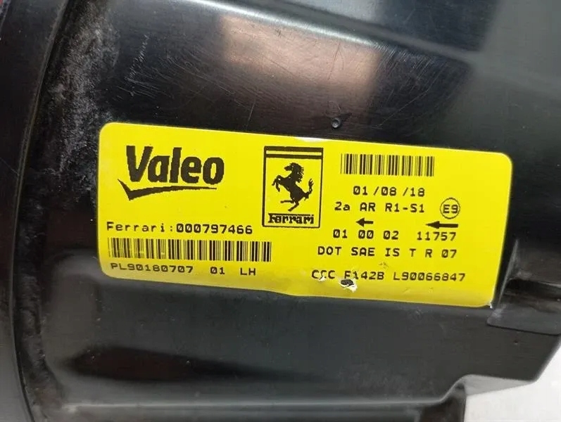 Ferrari 488 f142m фонарь  задняя левое 797466 фонарь  задняя левое Киев