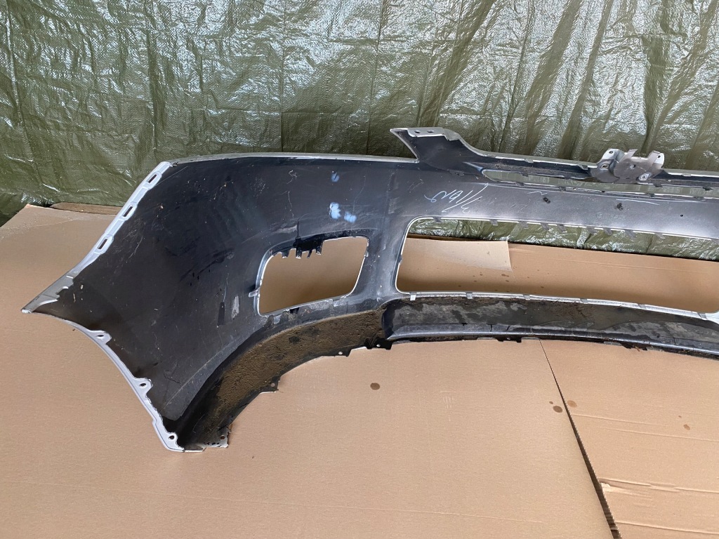 Бампер mazda v 5 sport перед передний в Украине