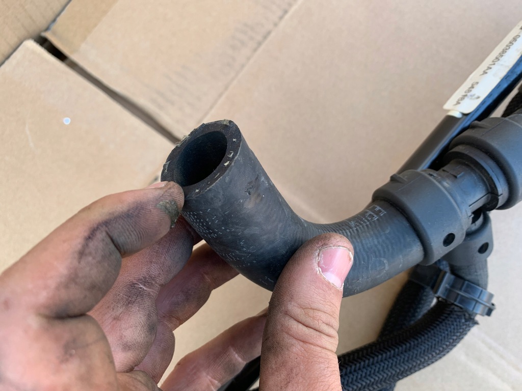 фото №9, Провода двигателя dodge charger srt 6.4 2016-