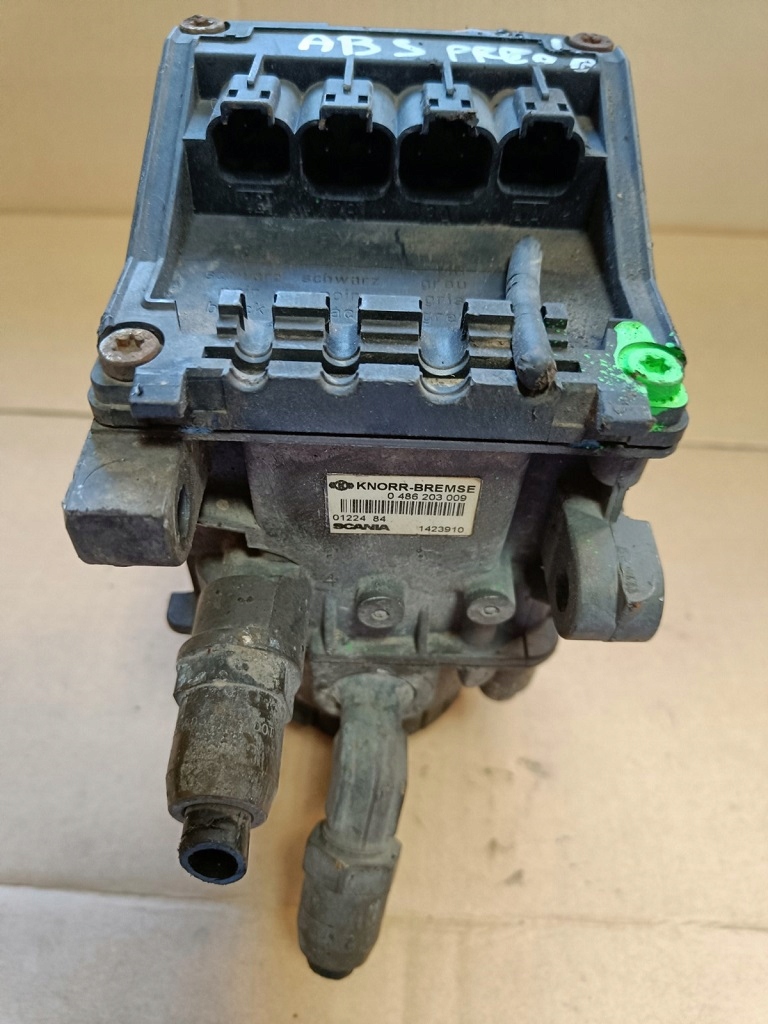 Купити Клапан ebs knorr, scania 4 1423910 0486203009