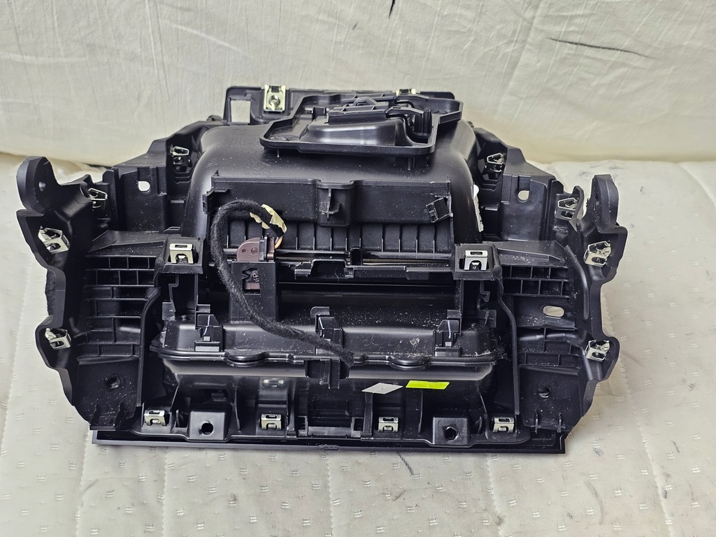 фото №11, Dekor захист бардачок консолі панелі полиця роз'єм port usb peugeot 208 2008