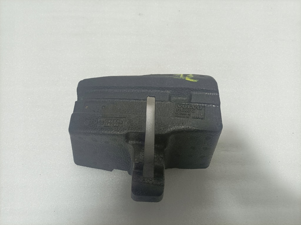 фото №1, Volvo xc60 ii абсорбер фаркоп задняя бампера 31650033