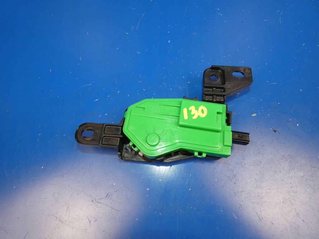 фото №1, Hyundai i30 ii привод крышка заливной топлива