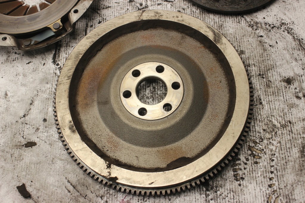 фото №8, Mitsubishi lancer viii 1.5 b 07r- зчеплення диск притиск комплект