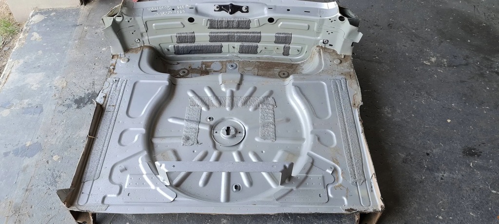 фото №11, S3 8v sedan a3 pas задня підсилювач піддон стіна quattro