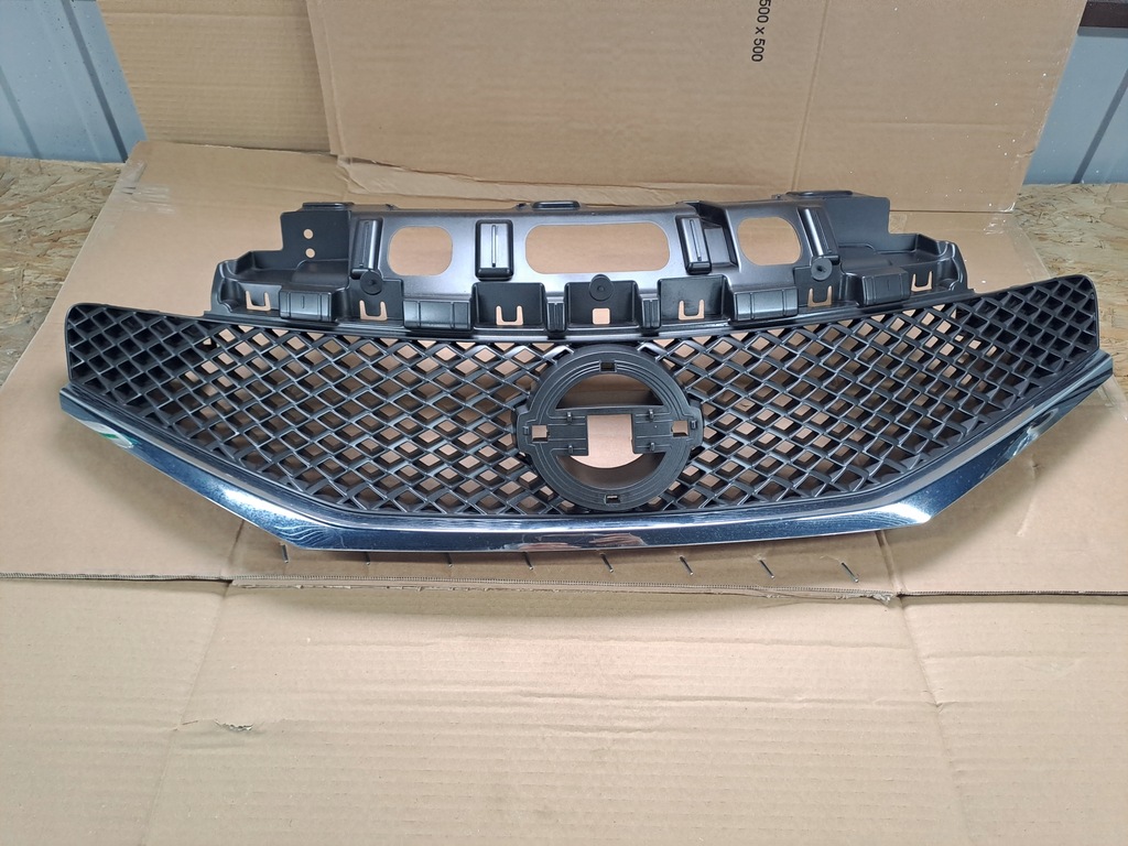 фото №1, Решётка радиатора nissan note