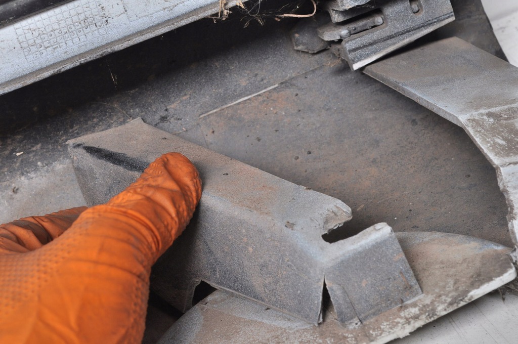 фото №13, Volvo xc60 i молдинг накладка порог левая