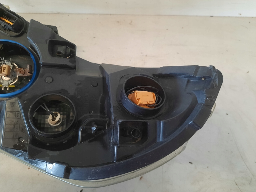 фото №12, Renault master iii фара правий 17064602