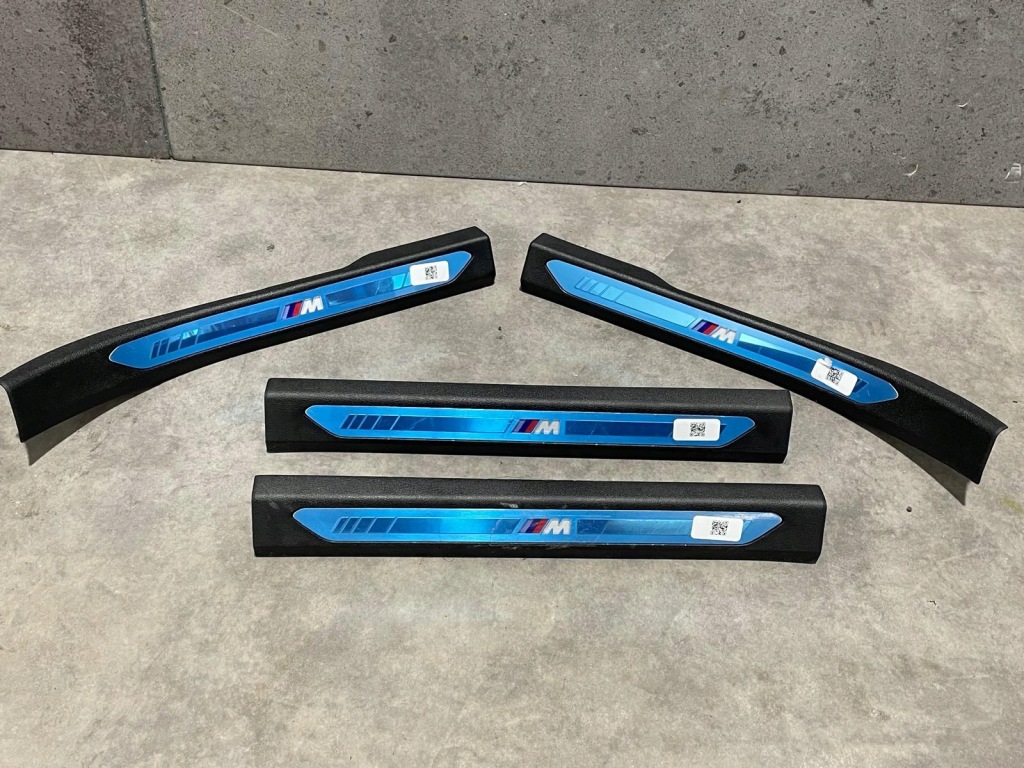 фото №1, Комплект накладки накладки bmw x7 g07 lci m набор 12km