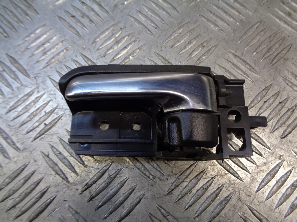 фото №1, Ручка левая передняя внутренняя toyota avensis t25