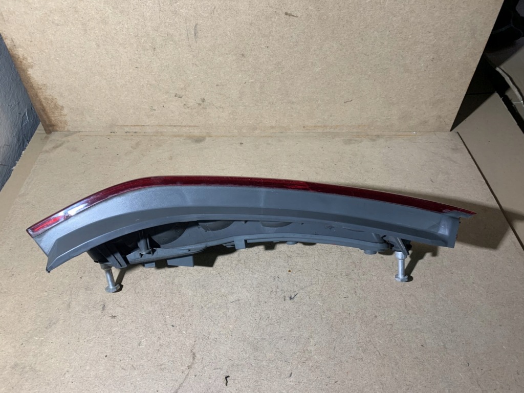 фото №5, Лампа левая задняя fiat punto 7730723