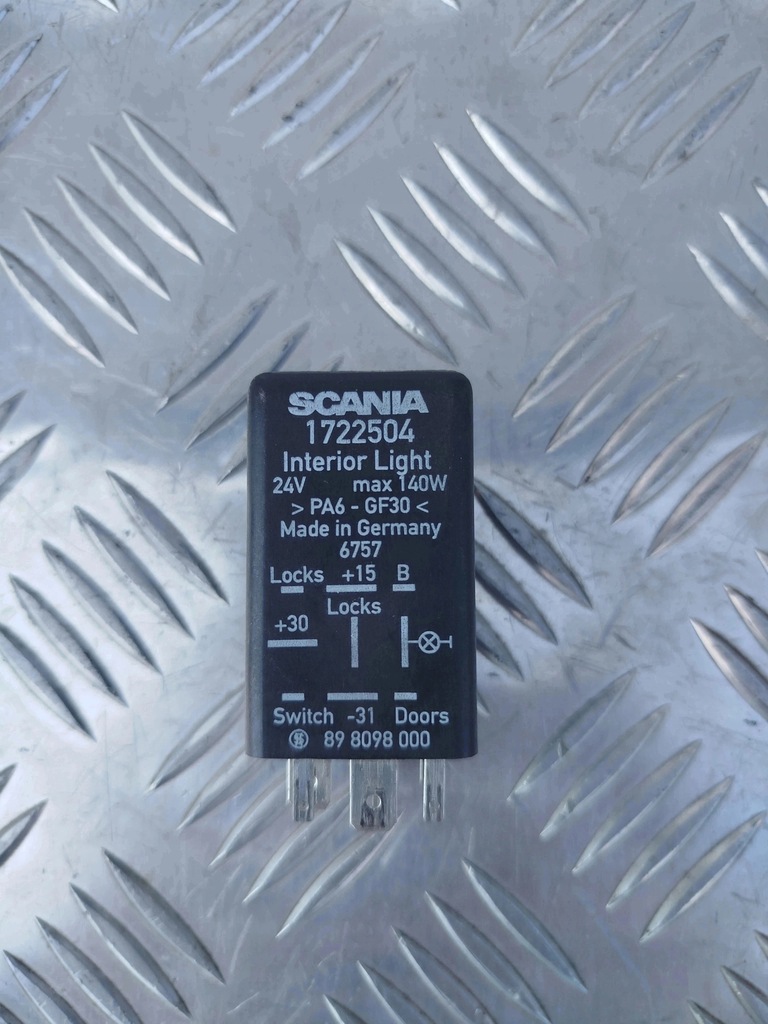 фото №1, Реле света ближний свет interior light scania 1722504