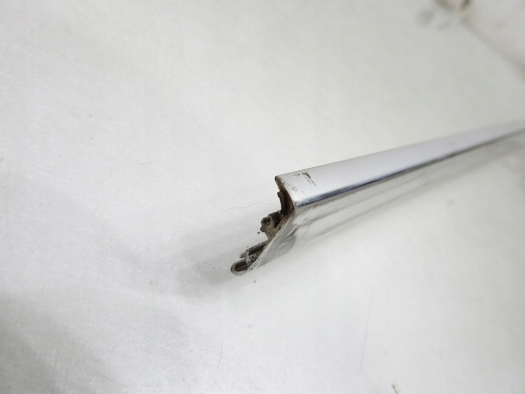 фото №8, Молдинг кузовна права vw touareg i