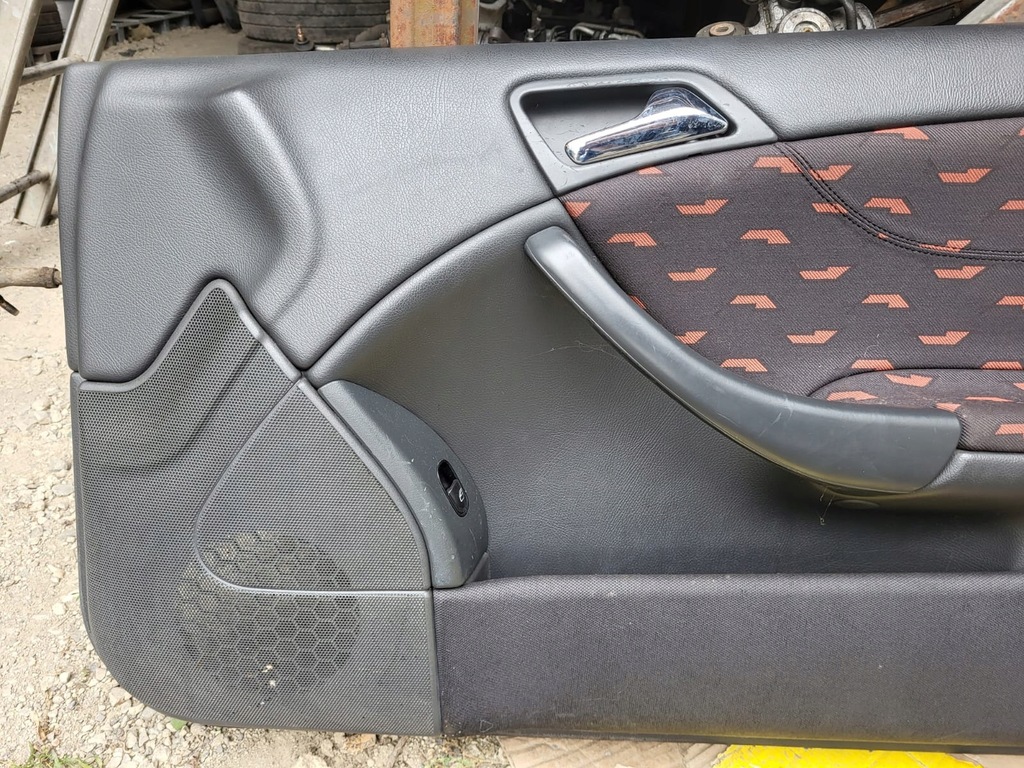 фото №8, Mercedes w203 coupe обшивка двері правий перед