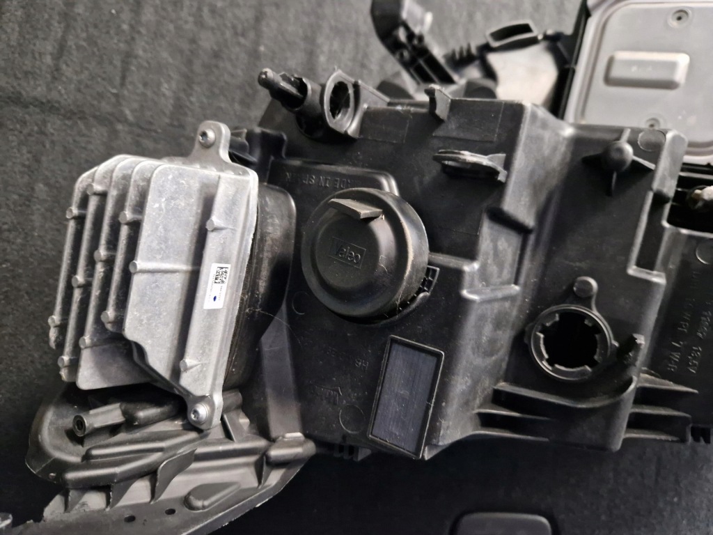 Фара правая  перед передняя full led pure vision renaul megane iv 260106126r Доставка