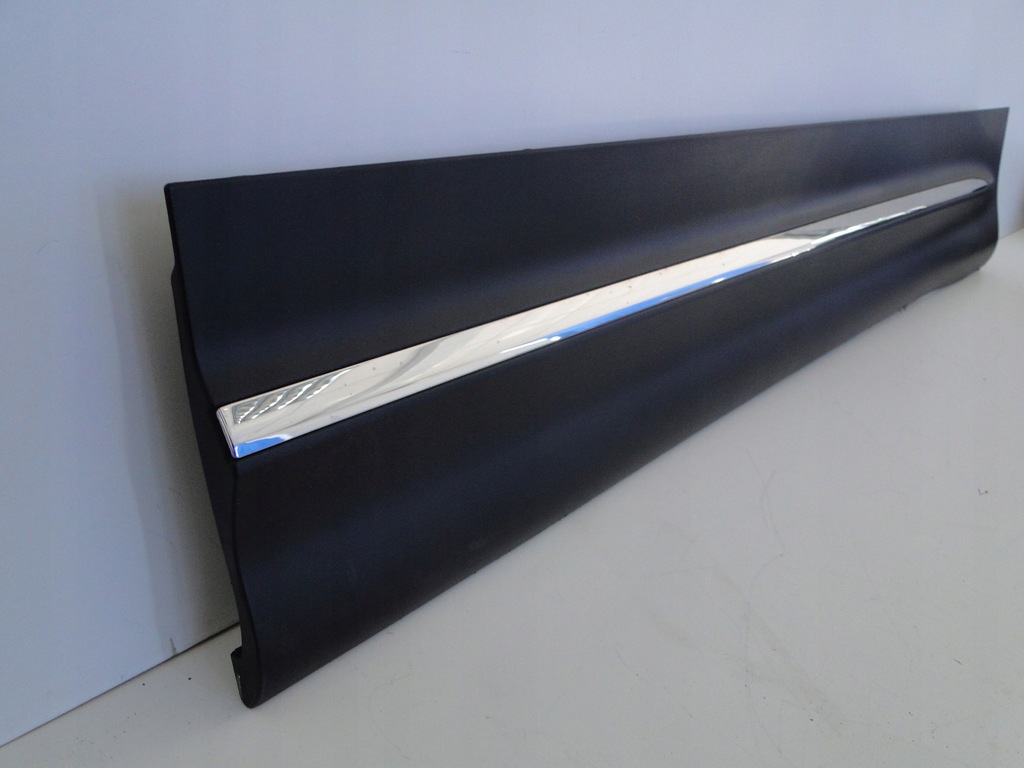 фото №5, Mercedes glb 247 x247 молдинг na дверь передние правое amg