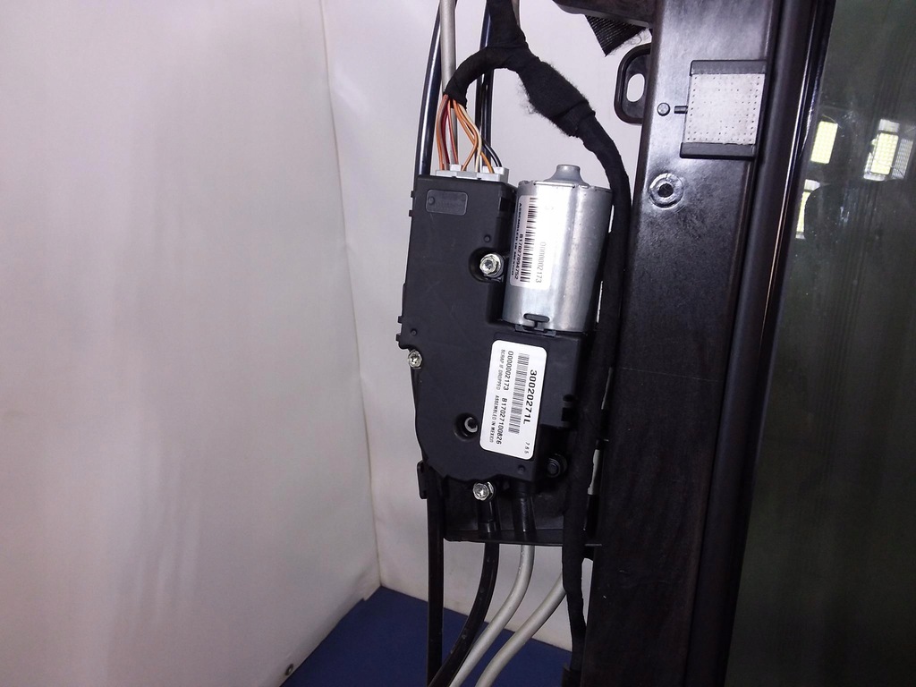 фото №7, Jeep grand cherokee wk2 люк панорама