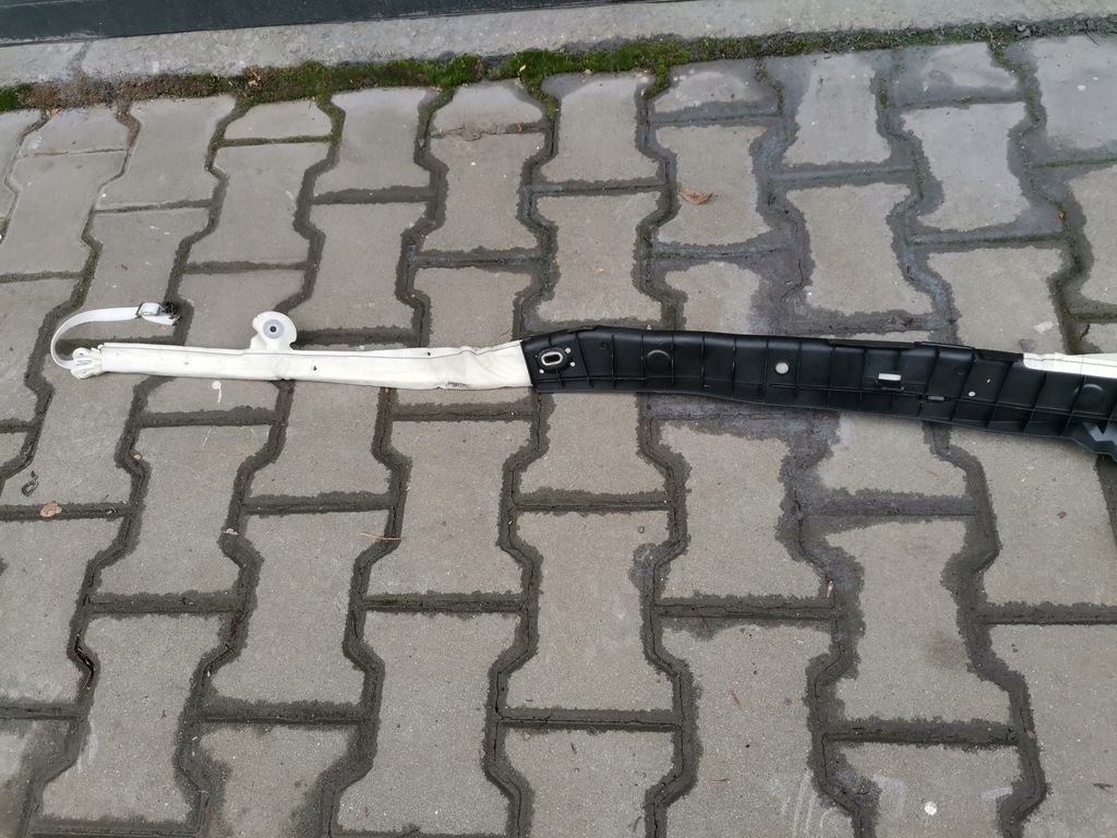 фото №9, Шторка безопасности левая подушка безопасности 1k6880741h vw golf v 3d