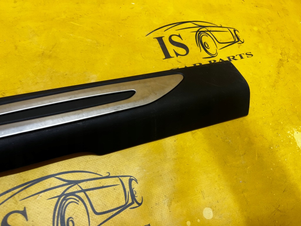 Молдинг поріг накладка поріг права citroen ds3 Оригінал