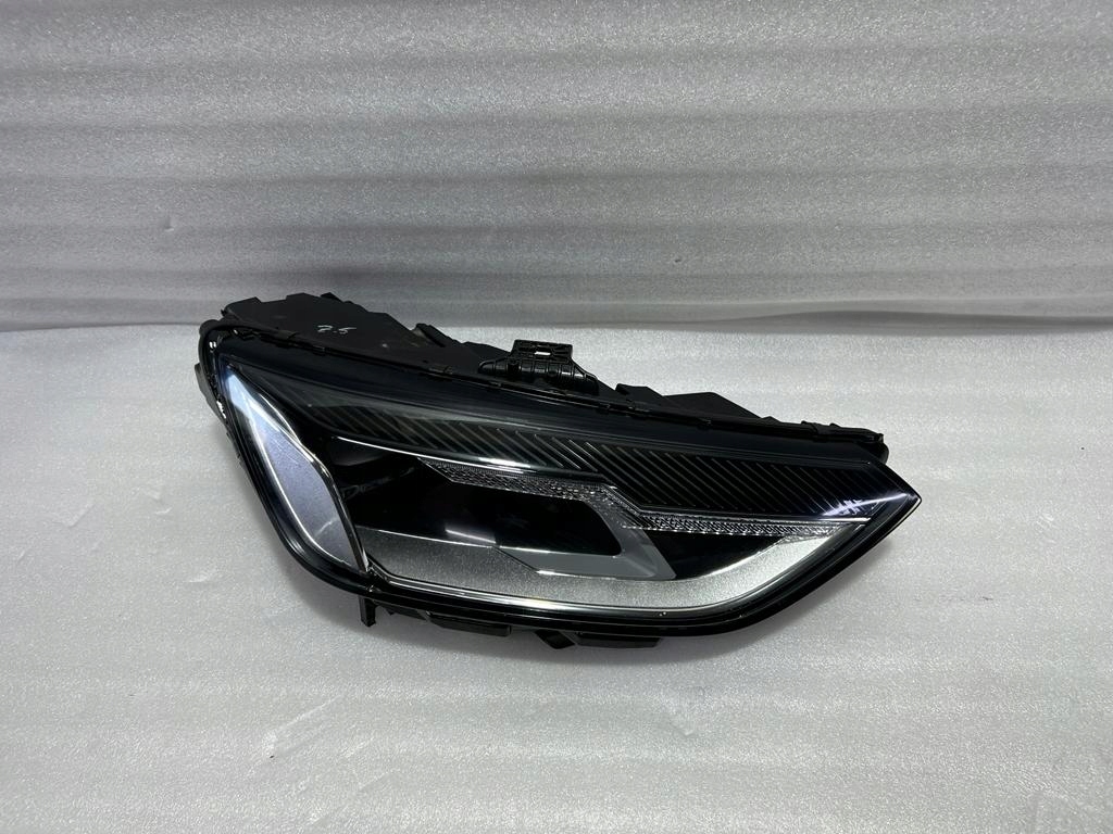 фото №5, Audi a4 8w lift led лампа ліва права