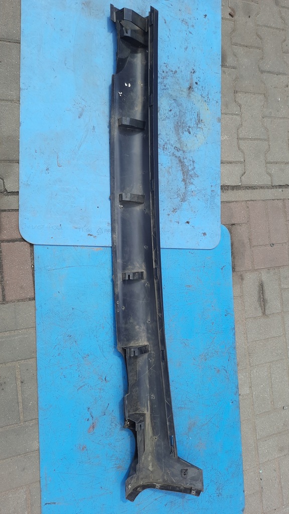 фото №4, Молдинг поріг права volvo xc60 31294849