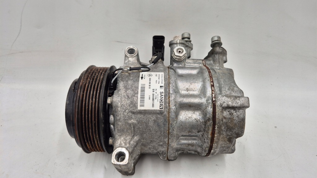 фото №1, Компресор кондиціонера 0008303801 mercedes w205 2.2 cdi