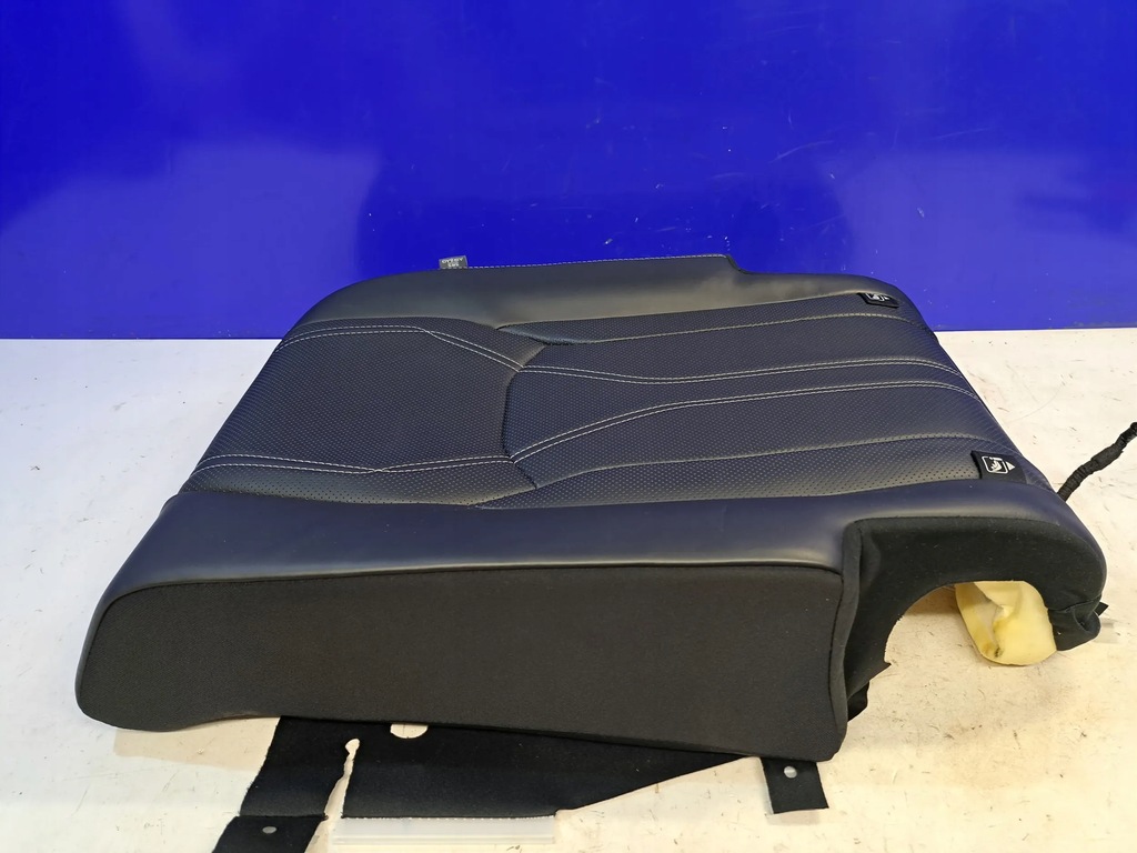 фото №5, Lexus rx 450h 2021 сиденья, сиденье