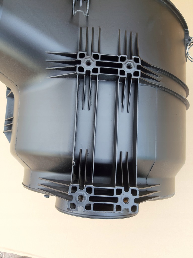 фото №6, Volvo fh4 корпус фільтра повітря