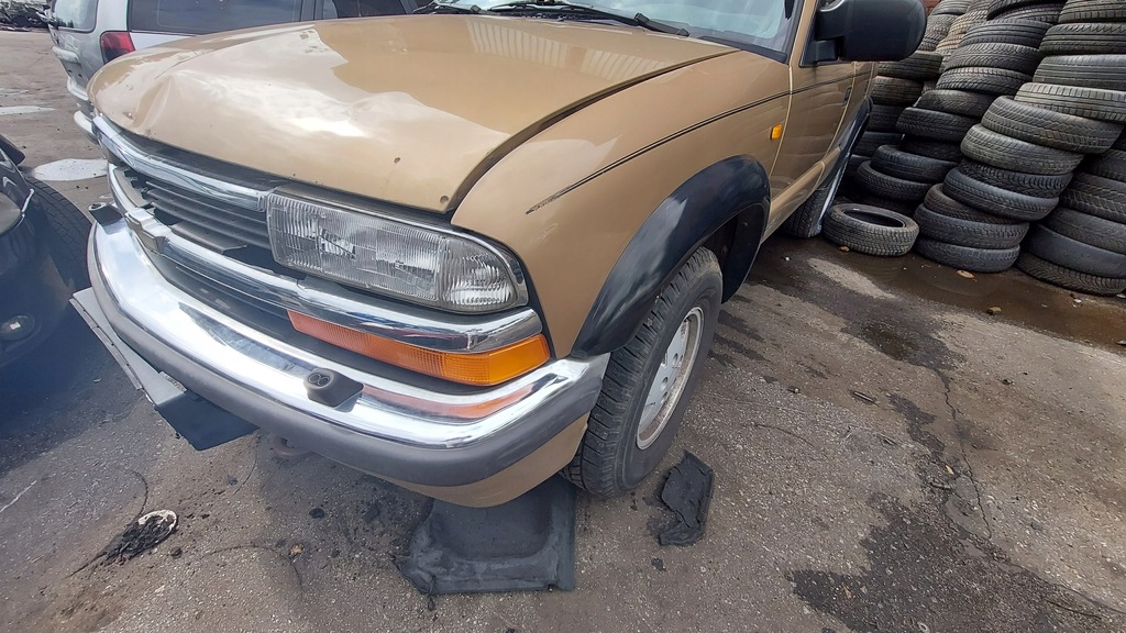 фото №4, Ліва поворотний кулак перед chevrolet opel blazer 4.3