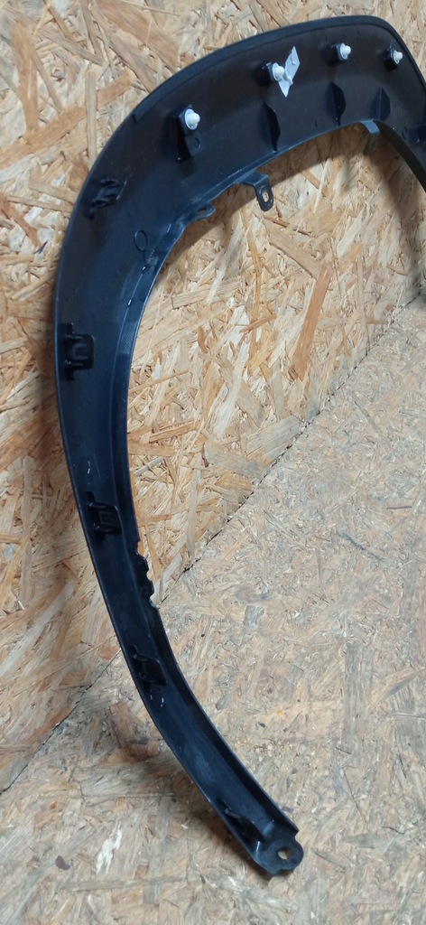 фото №11, Toyota yaris cross 20- молдинг накладка крыла правый перед 75611-0d010