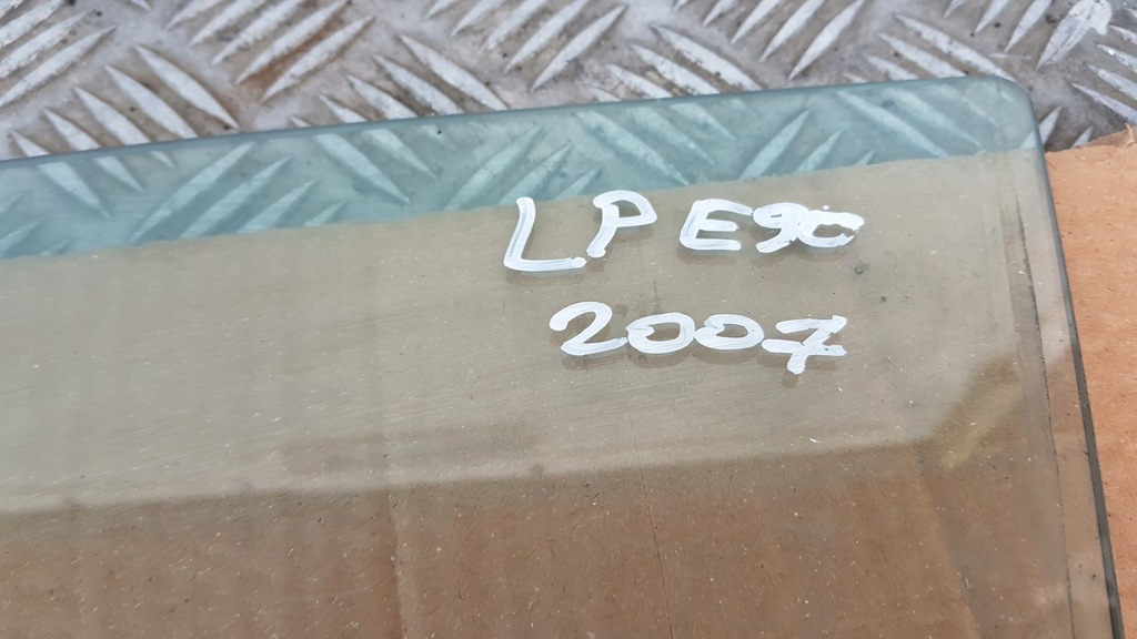 фото №10, Bmw e90 скло лівий перед двері 2007