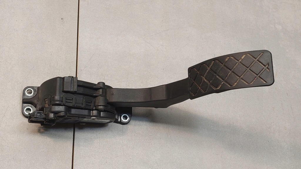 фото №5, Потенціометр газу ibiza iii 1.9 tdi 6q1721503b