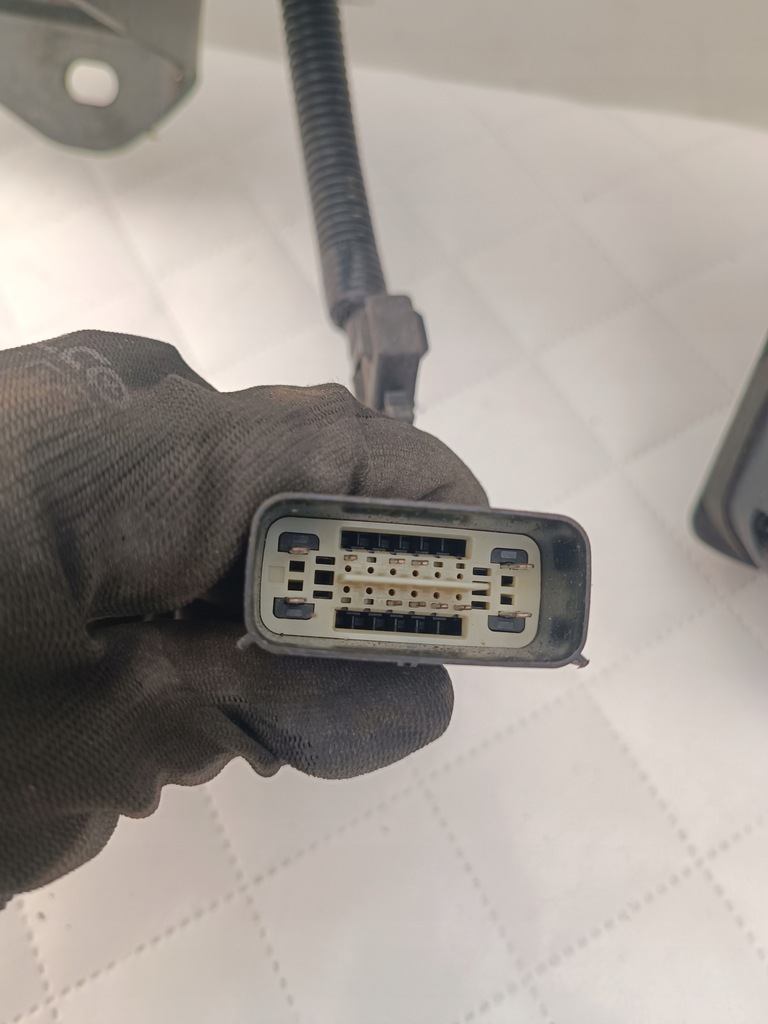 фото №7, Tesla model y 20- балка фаркоп буксирувальний джгут oris 1514411-98-i hak