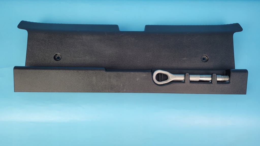 фото №8, Mercedes eqe w295 350+ 23r защита крышки багажника a2956904400