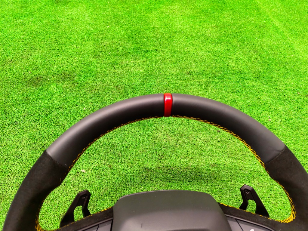 фото №6, Lamborghini urus воздуховод лепестки переключения alcantara жёлтая nić