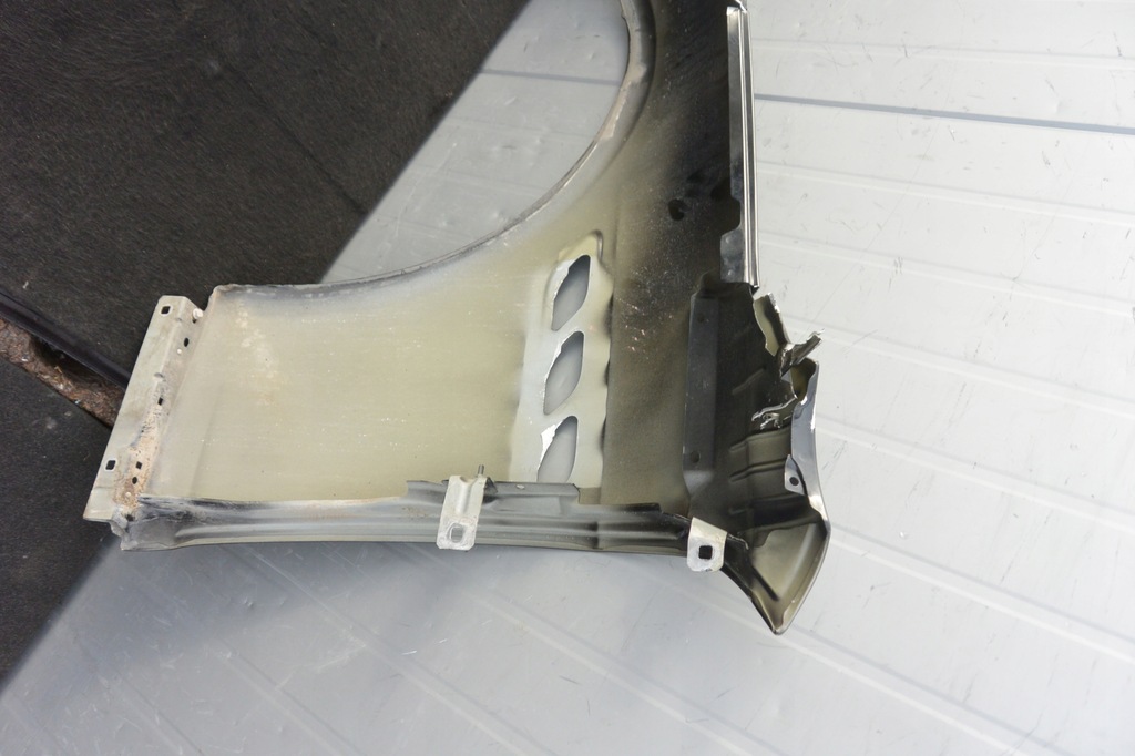 фото №11, Maserati quattroporte vi крила правий перед