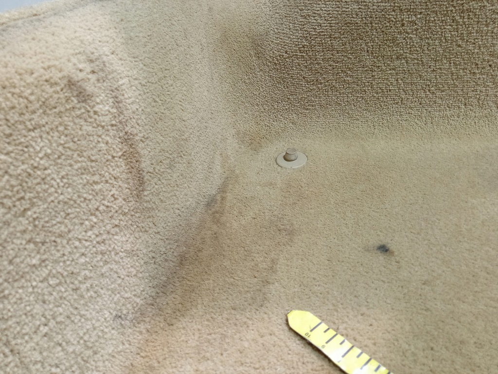 фото №9, Audi a8 d3 обшивка килимок підлога бежева задня