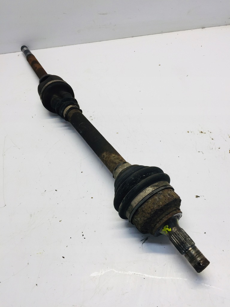 фото №1, Приводной вал правая 1,6 hdi peugeot 308 t7
