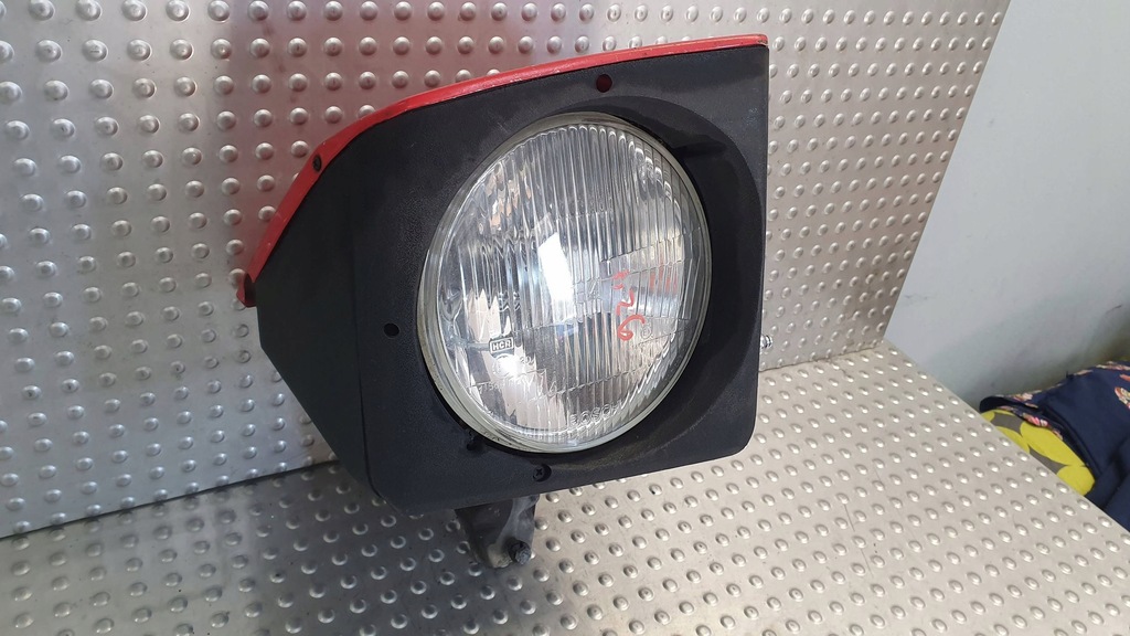 фото №1, Лампа перед правая porsche 944 82-