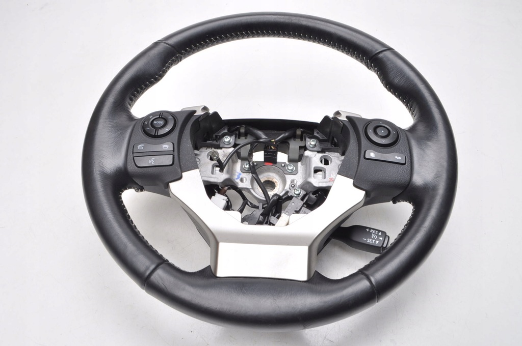 фото №1, Lexus is iii повітропровід шкіряний