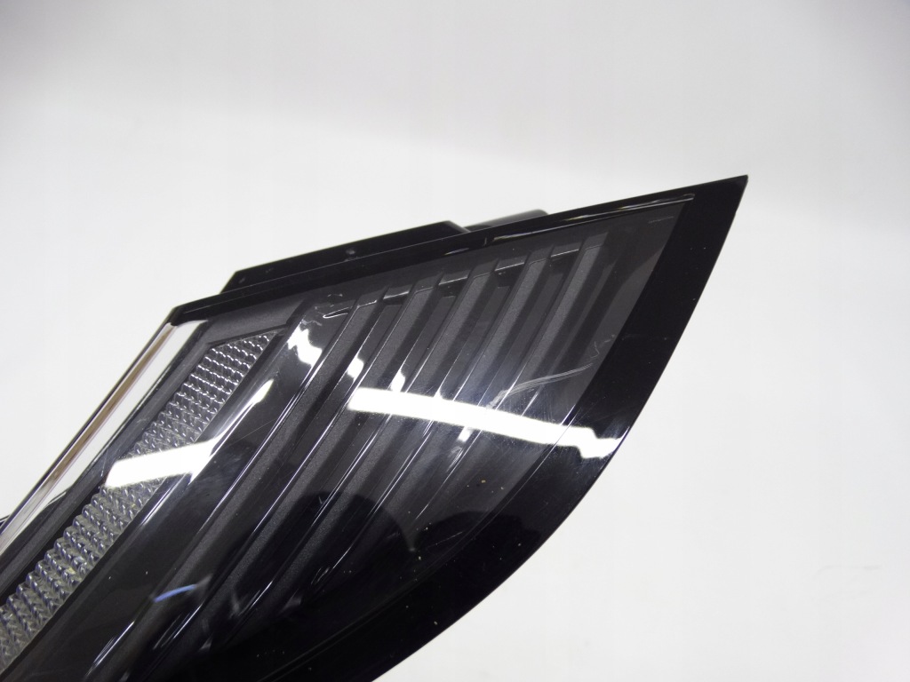 фото №13, Porsche 911 992 2019+ лампи led задні p+l usa