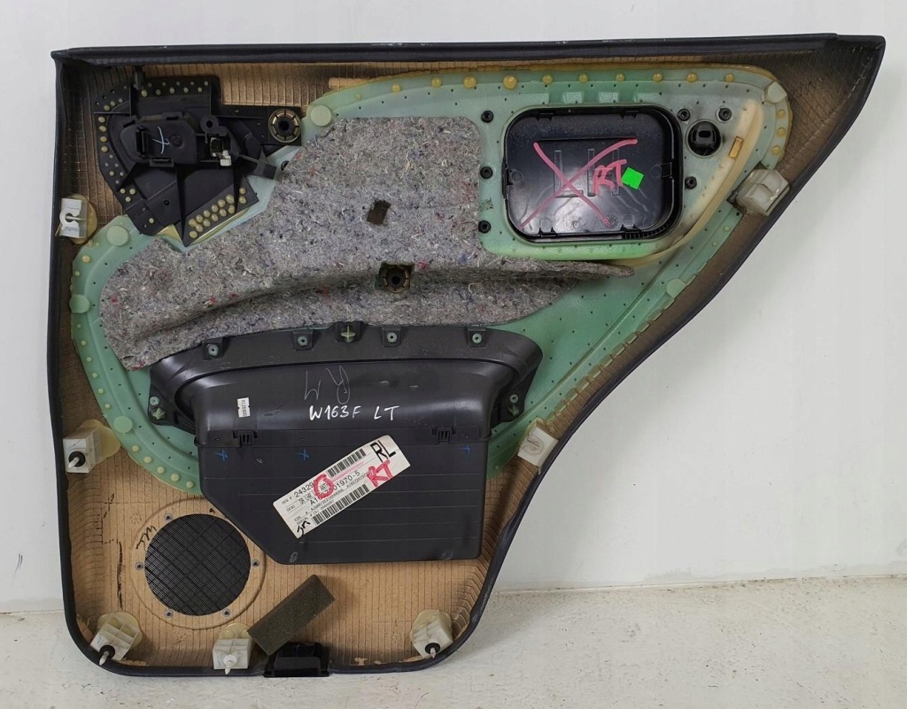 Обшивка оббивка двері лівий задній mercedes ml w163 Недорого