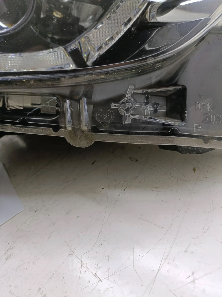 фото №8, Фара правый лампа mazda 2 d09k-51030