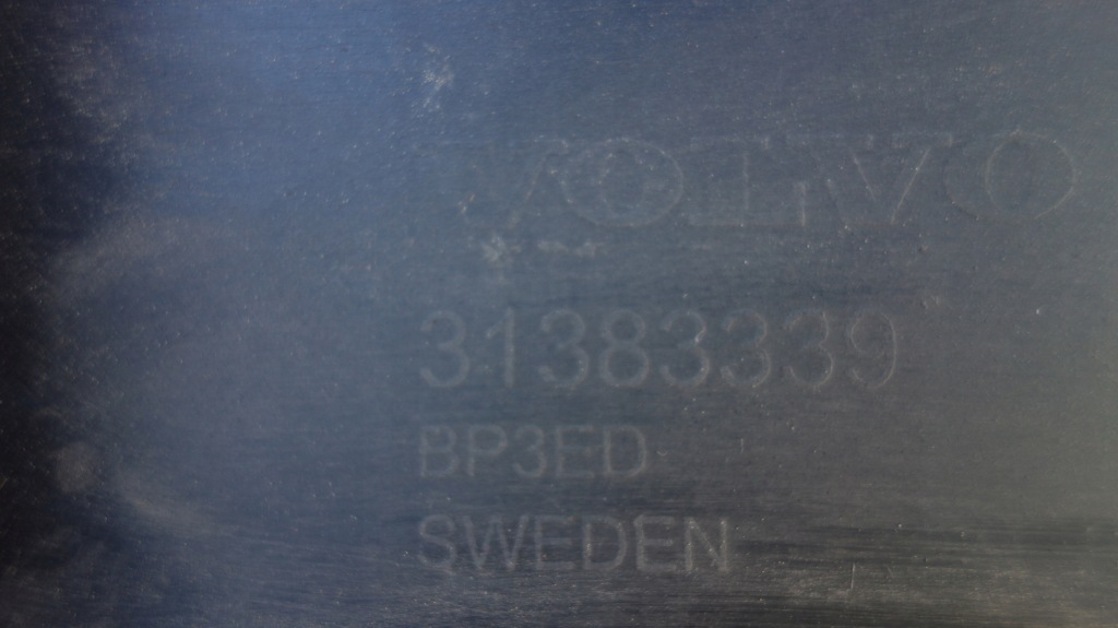 Volvo v90 cross country 2016- накладка бампера задняя 31383339 / 1110 Доставка