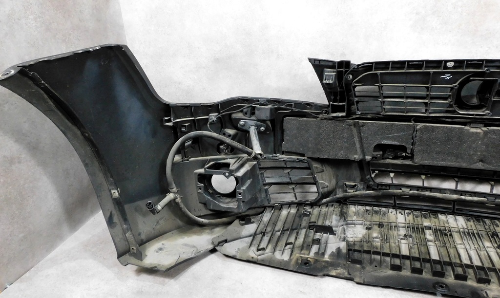 фото №11, Audi a7 c7 4g8 бампер перед передний kompletny