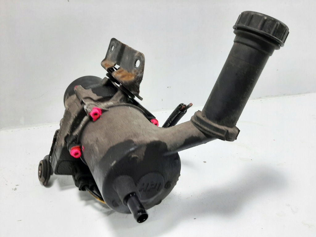 Купить Peugeot 307 sw 2.0hdi 03r насос усилителя 9653582180