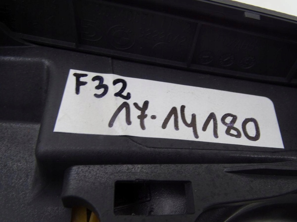 Купить Bmw 4 f32 купе 13-20 туннель средний подлокотник черная кожа европа